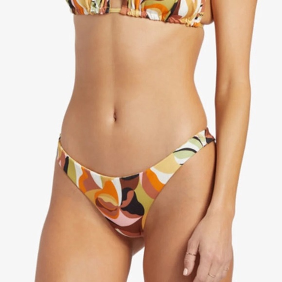 NWT Billabong Return to Paradise Rev Tanga Cheeky Bikini Bottoms - Picture 3 of 7